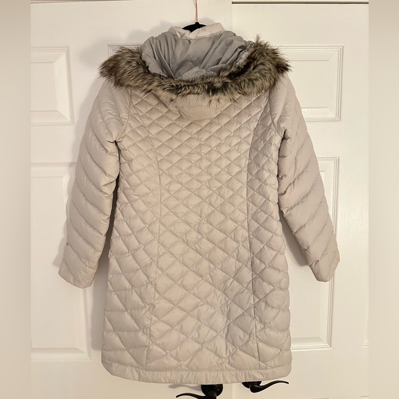 Eddie Bauer 2019 Alpendown Parka White Long Hooded Women's Size Small - Picture 8 of 16